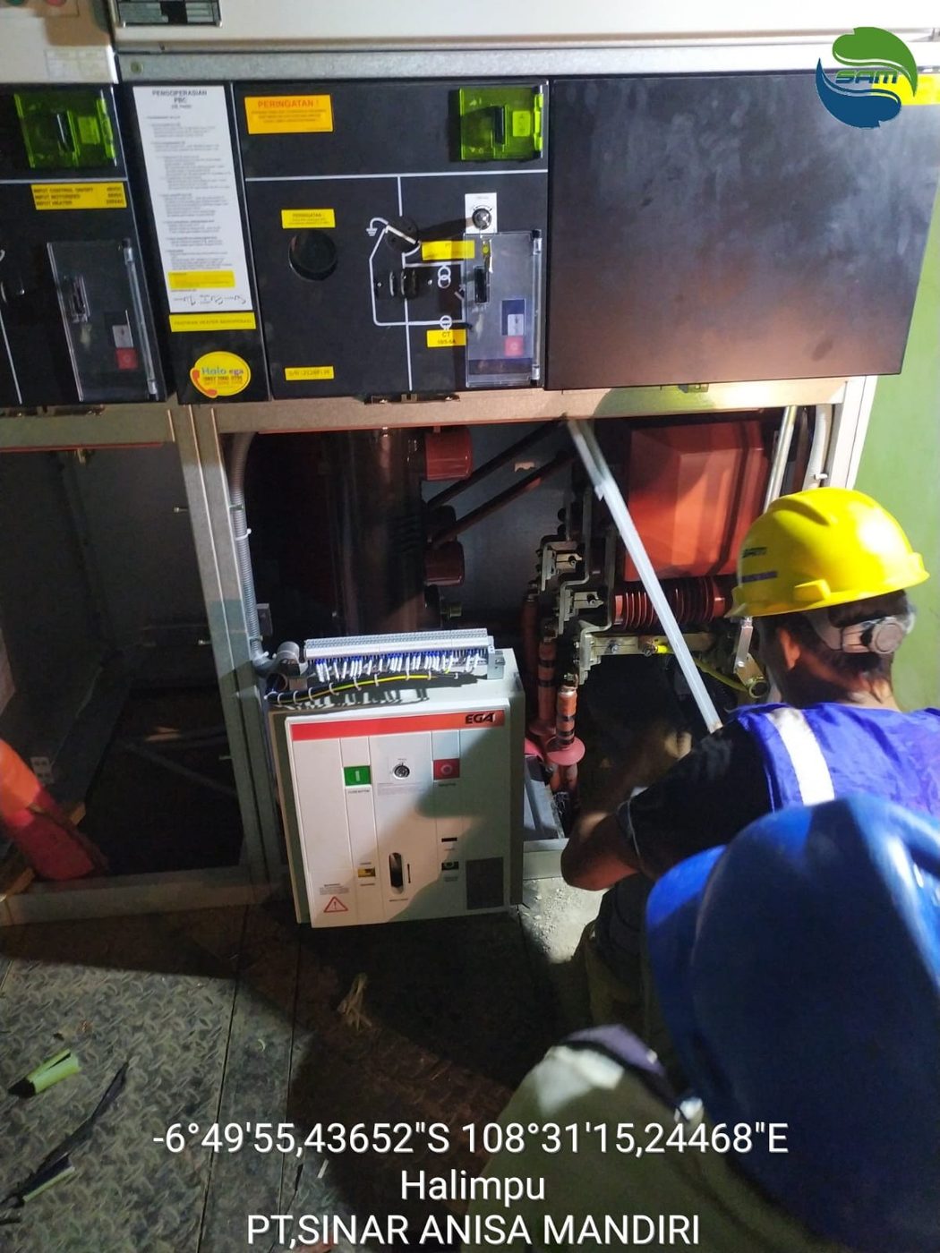 Perbaikan panel gardu distribusi